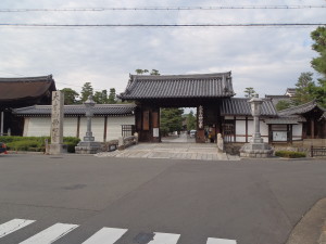 大本山妙心寺の山門